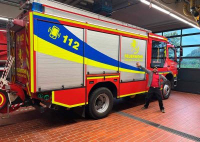 Feuerwehr-Fahrzeugbeklebung
