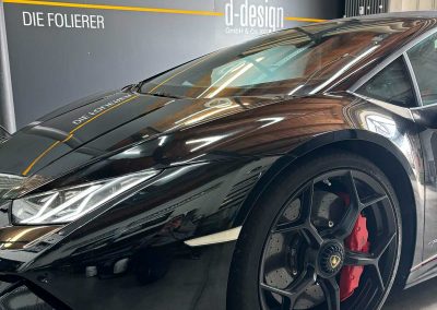 Lackschutzfolie bei einem Lamborghini