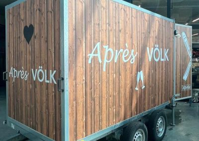 Anhänger Beschriftung mit Digitaldruck in Holzoptik